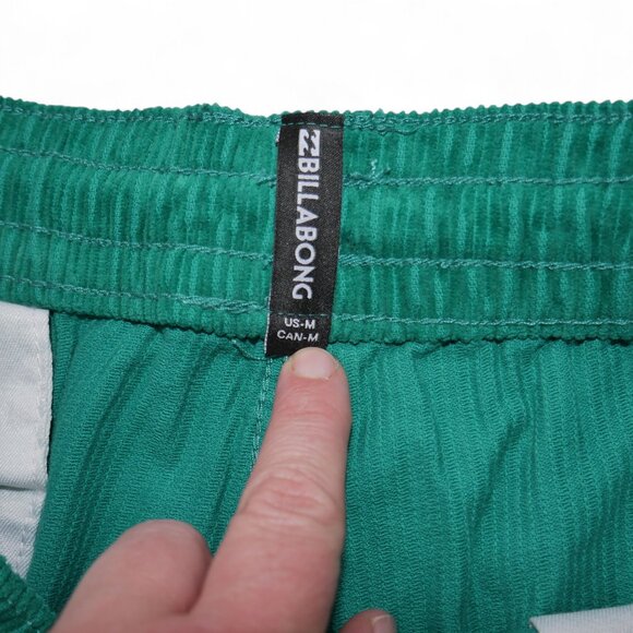 Billabong Mens Loose Fit Corduroy Shorts Green Size M Green Longrider Surf/Skate - Picture 7 of 10